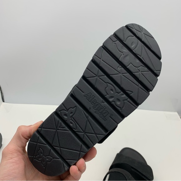 Alegria Sandals Womens 9 Black Casual Slip On Slide Beach Platform Casual - Picture 7 of 10